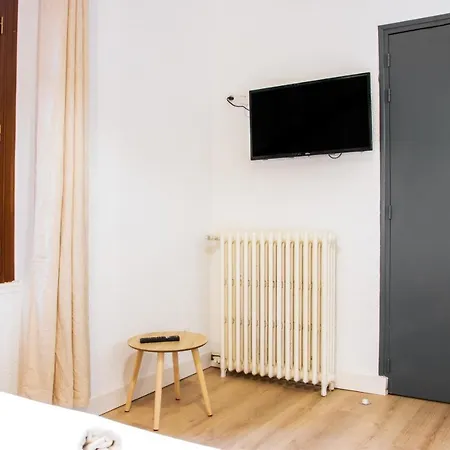 Le Descartes - Grand Studio Lumineux Et Moderne * Poitiers